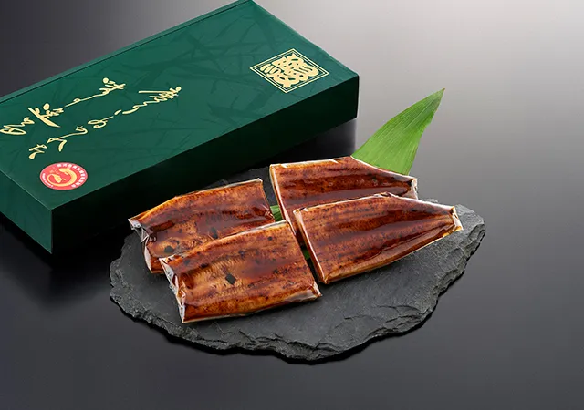 鰻蒲焼じっくり焼き　ハーフカット約70g　４枚入り